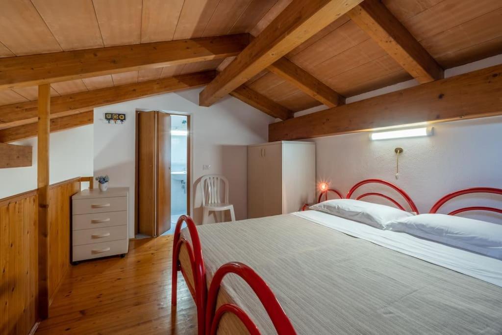Sea View- 5 Minutes From The Garden, Wi-fi, Bbq Holiday home Costa Rei